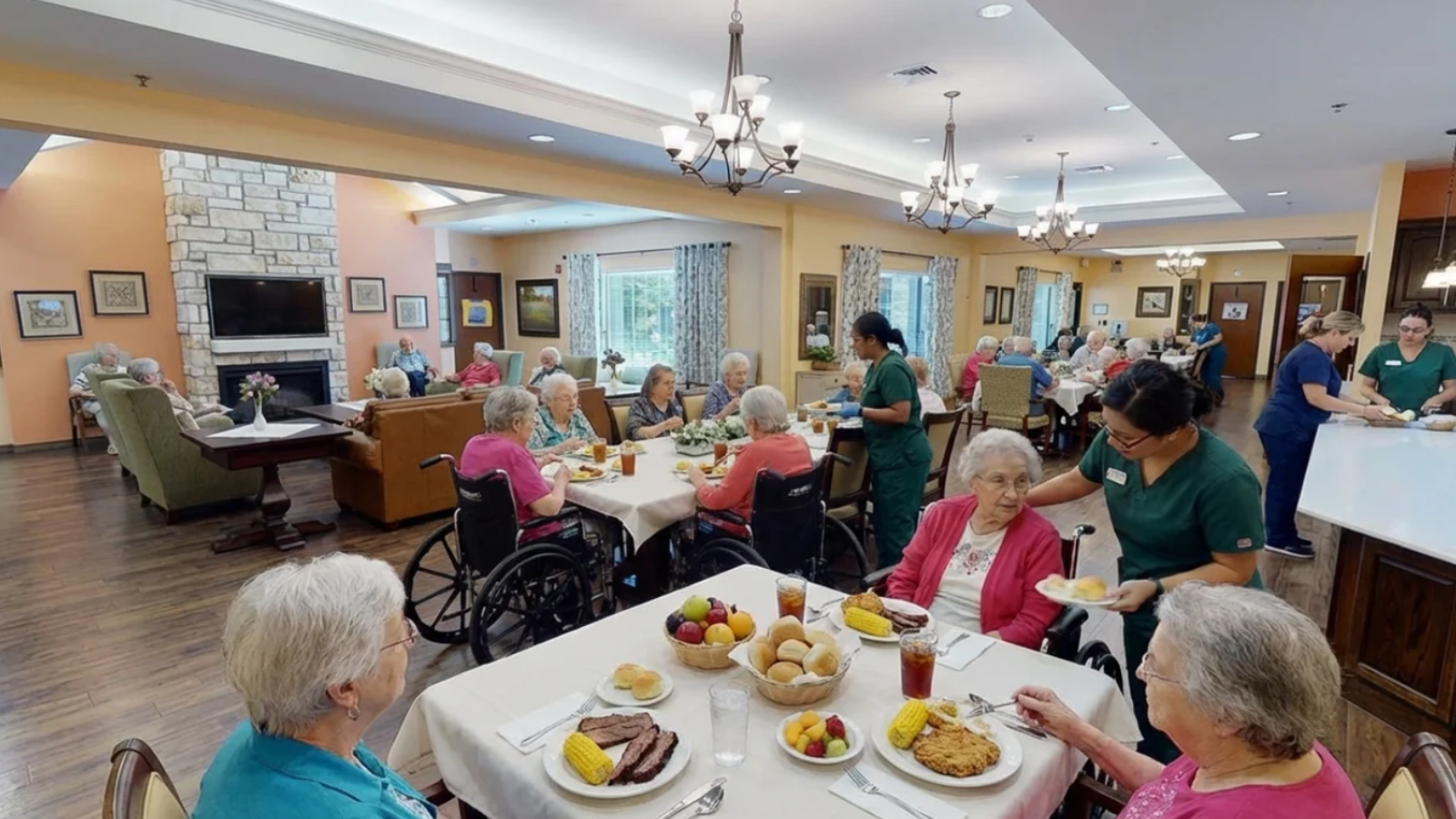 How Group Meals and Card Games Help Seniors Build Real Friendships